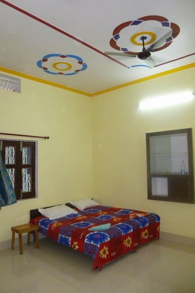 Gangotri Paying Guest House Váránasí Exteriér fotografie